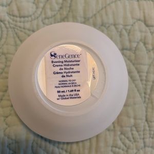 Night time moisturizer normal to dry